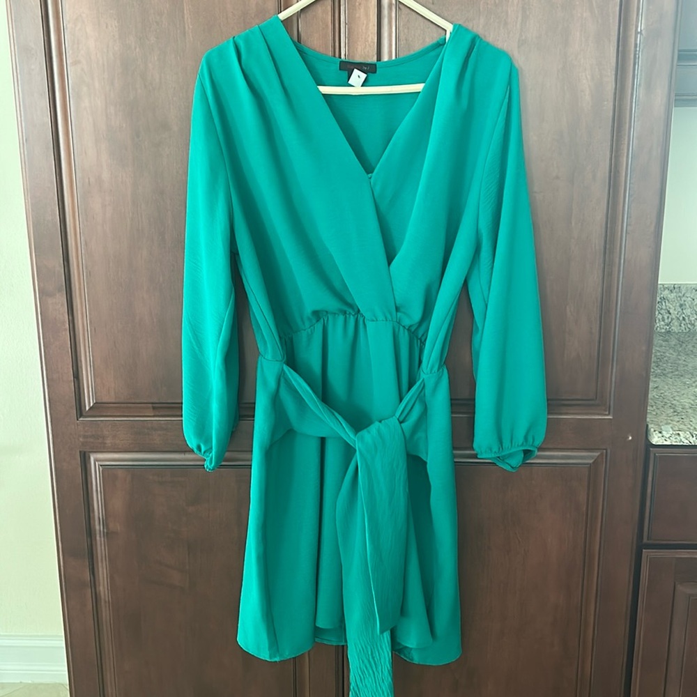 Elegant Green Belted Dress